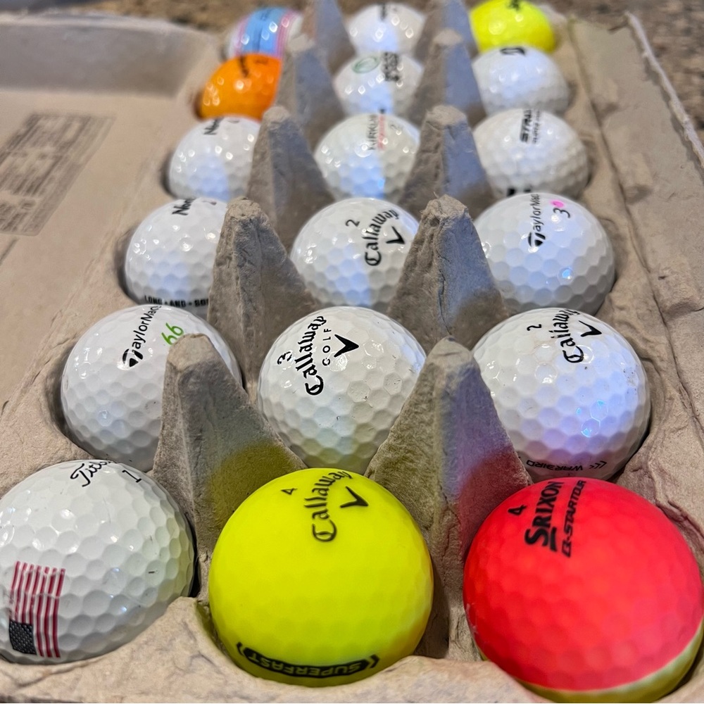 🔥 Epic assorted golfballs 18 golf balls. top flight, Titleist, Callaway,golfing